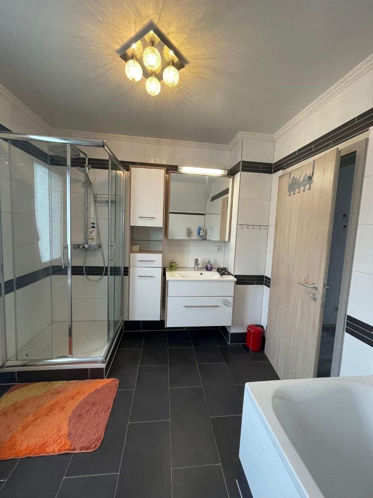 Leo Apartment Zentrum Rüsselsheim Екстериор снимка